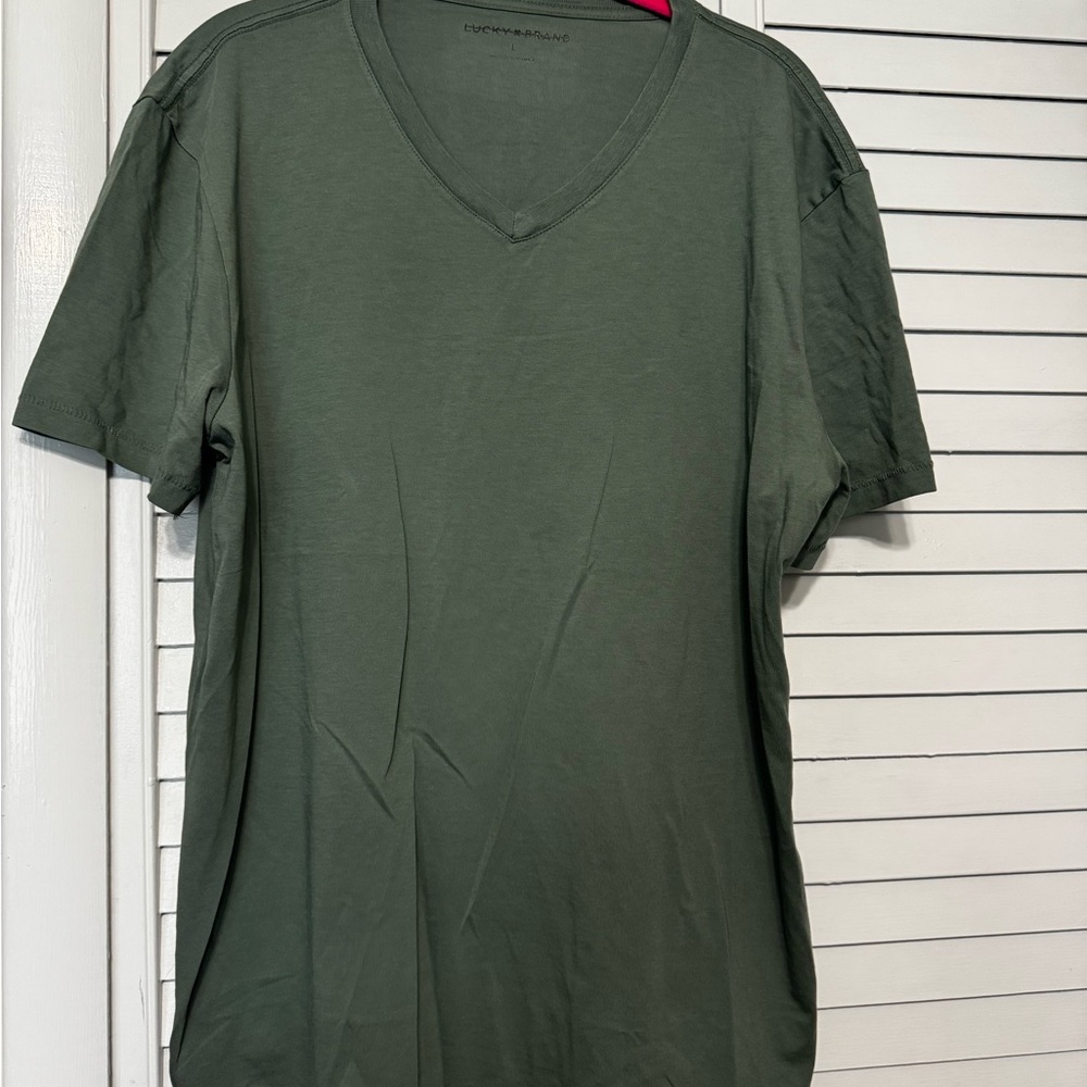 Lucky Brand Men's Green V-Neck T-Shirt